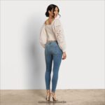 Sam Edelman Stevie Ruch Langarmshirt Frauen Gardenie Bekleidung 2P8JNV1178 - Image 4